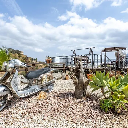 Holiday home Luxurious Private Pool Hottub & Fireplace *
