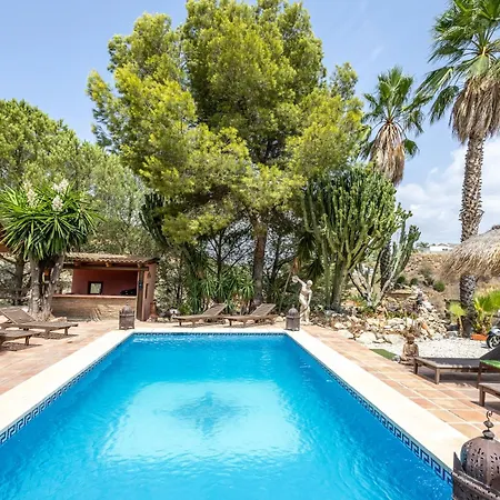 Luxurious Private Pool Hottub & Fireplace * Malaga